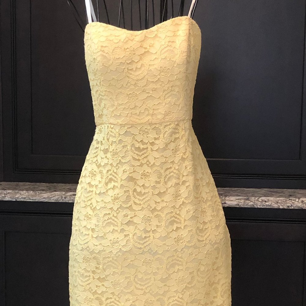 David's Bridal Canary Knee Length Lace Cocktail Dress NWT